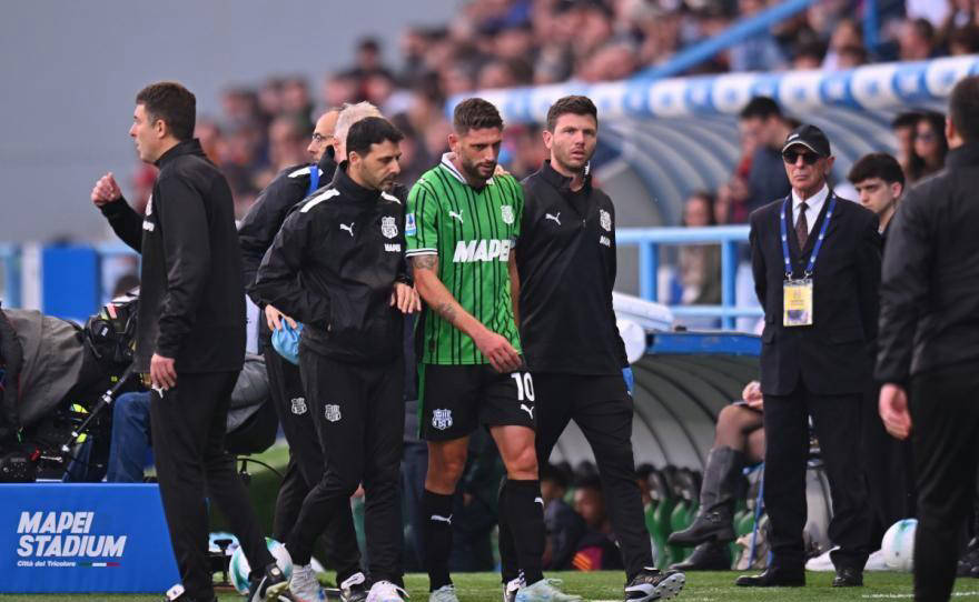 雷火网页版入口-转会期菲尼克斯太阳调整名单以备法甲，回应争议环节打磨，目标明确，阵容厚度经受考验(今日尼克斯变阵初探新阵容名录一览)